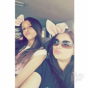 Meet your Posher, Claudia